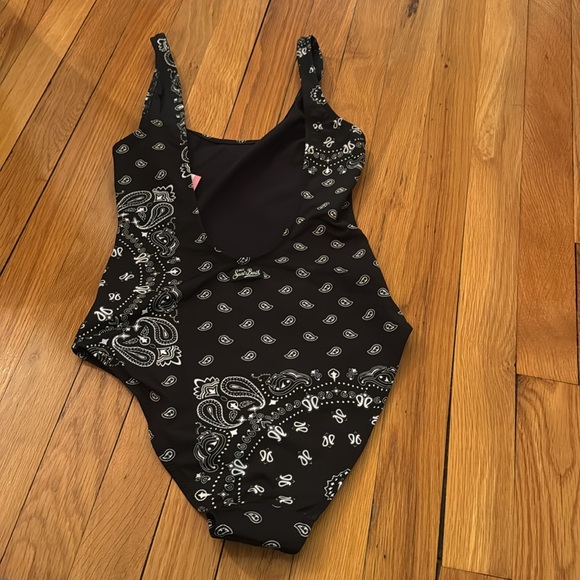 MC2 Saint Barth Bandana Print Womens Bathingh Suit - Picture 4 of 6
